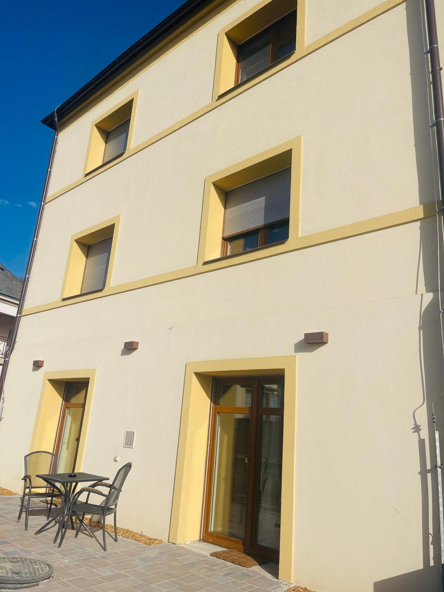 Jenys Apartment Usti 2 Usti nad Labem Luaran gambar